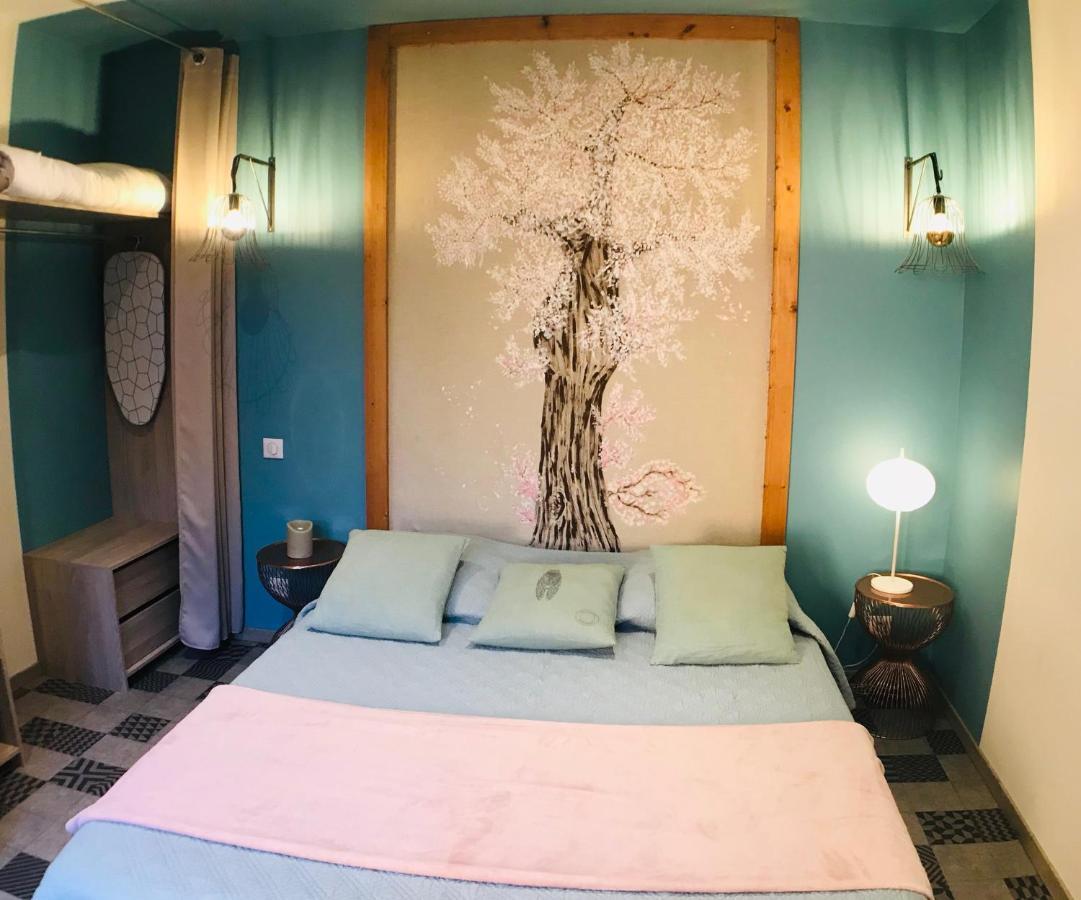 Guiraud Holiday home *